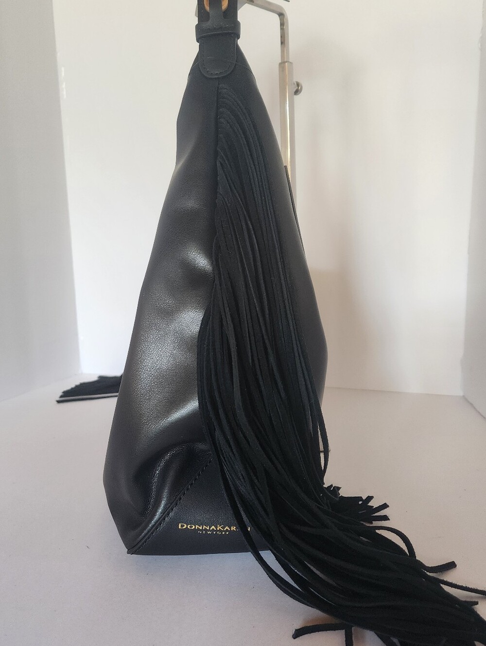 Donna Karen Bellmore Fringe Shoulder Bag FLAWED - Picture 5 of 10